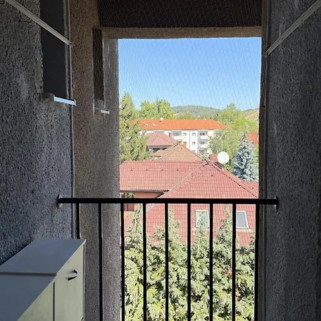 In - Free Parking Apartmán Trencin